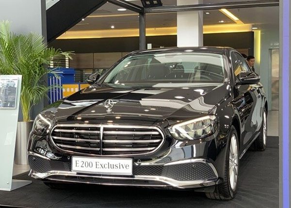 Mercedes E200
