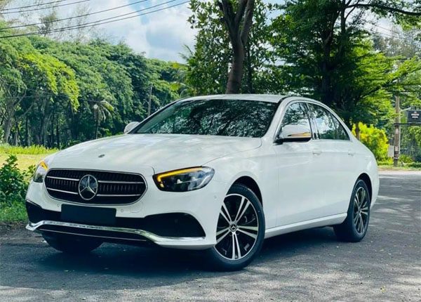 xe Mercedes E180