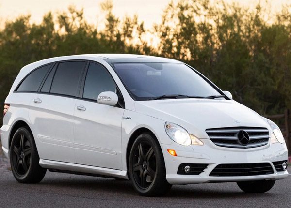 Mercedes R63 AMG