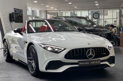 Mercedes AMG SL 43 trở lại có phần lột xác hơn khi trở thành một phần trong đội hình AMG của hãng.